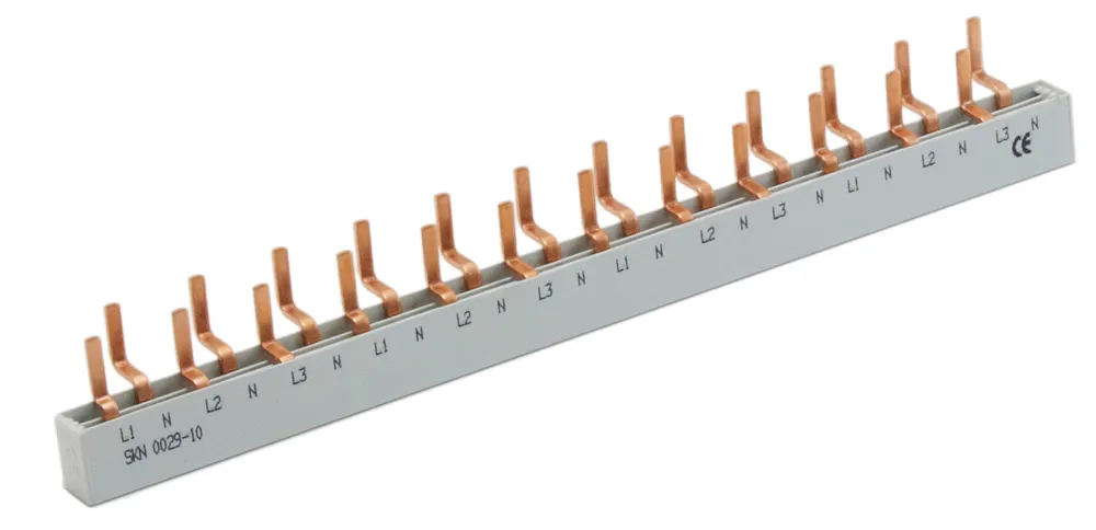 Insulated busbar SKN0029/10 3P 002921154